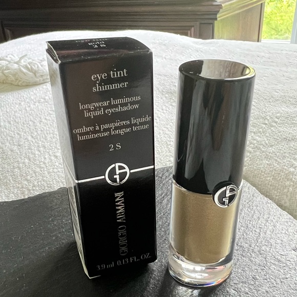 Gold liquid eyeshadow - Armani Beauty - Picture 3 of 4